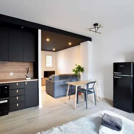 דירה Centre Grand Neuf Climatise +balcon *