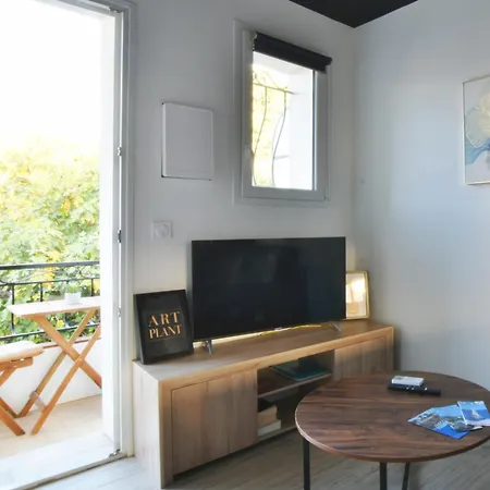 Apartament Centre Grand Neuf Climatise +balcon